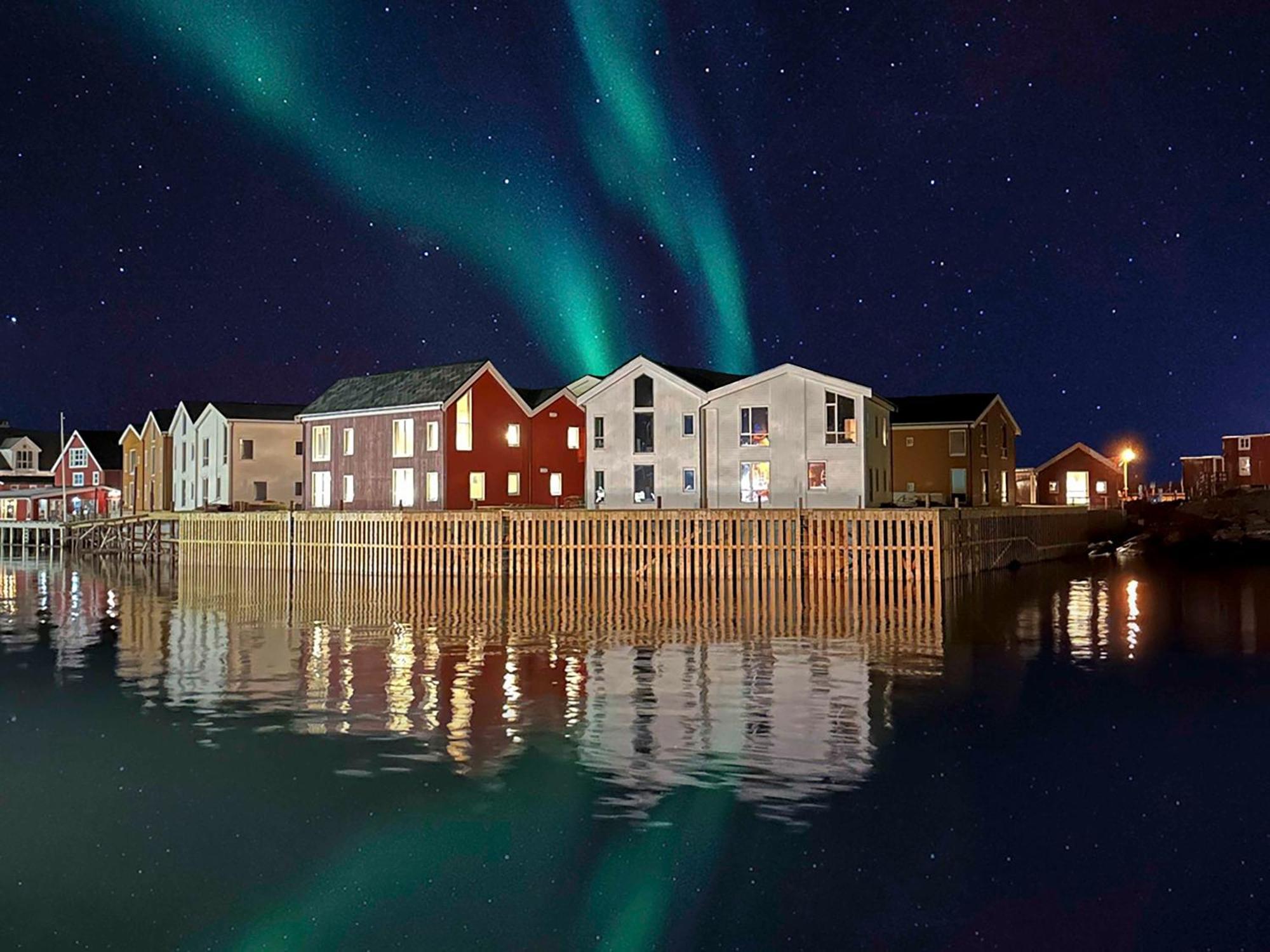 Henningsvaer Bryggehotell - By Classic Norway Hotels Exterior foto