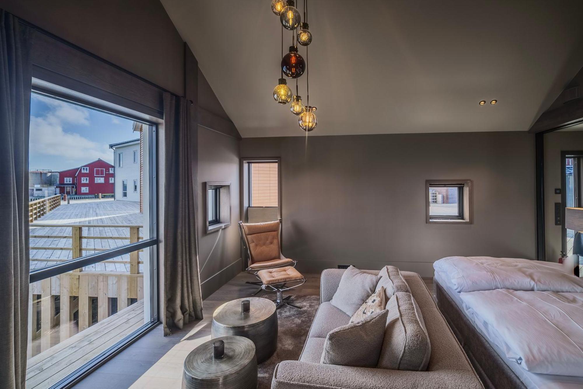 Henningsvaer Bryggehotell - By Classic Norway Hotels Exterior foto