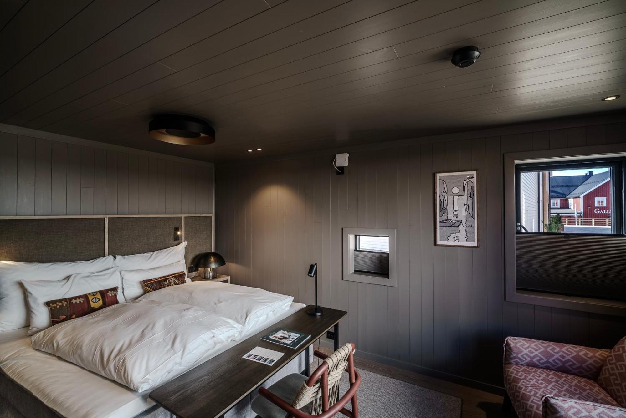 Henningsvaer Bryggehotell - By Classic Norway Hotels Exterior foto