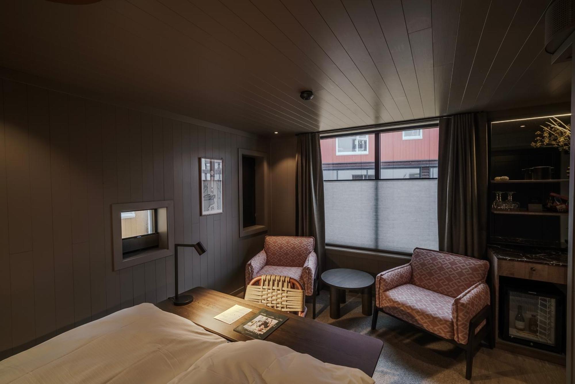 Henningsvaer Bryggehotell - By Classic Norway Hotels Exterior foto