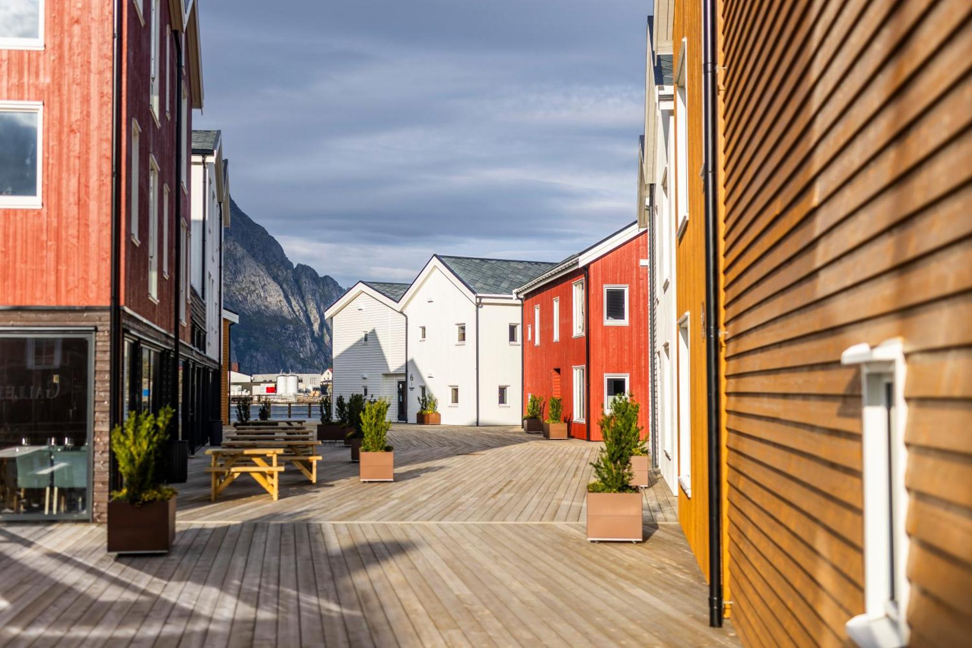Henningsvaer Bryggehotell - By Classic Norway Hotels Exterior foto